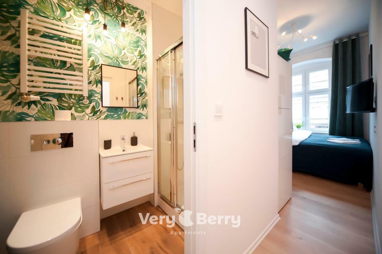 Very Berry - Glogowska 35A - Mtp Apartments - Self Check In 24H Poznań Dış mekan fotoğraf