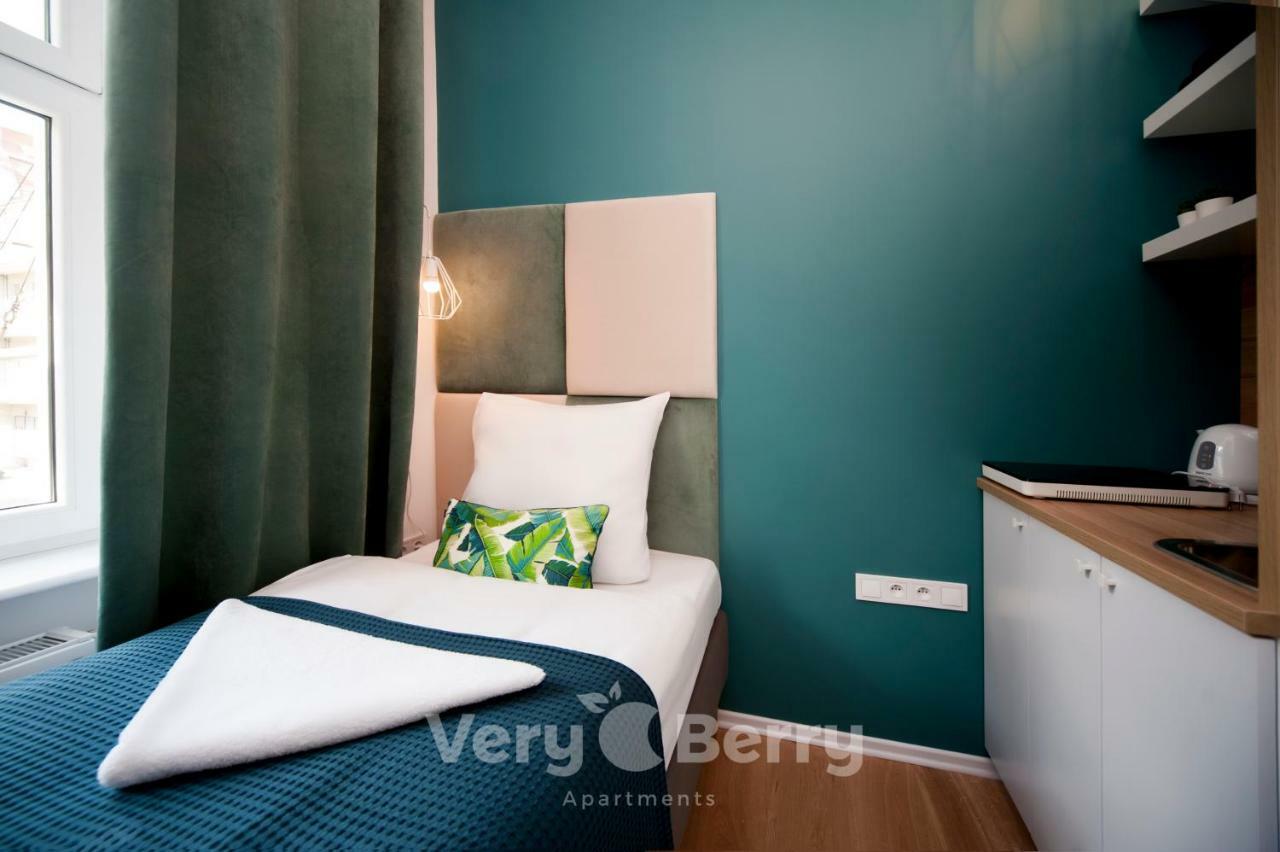 Very Berry - Glogowska 35A - Mtp Apartments - Self Check In 24H Poznań Dış mekan fotoğraf