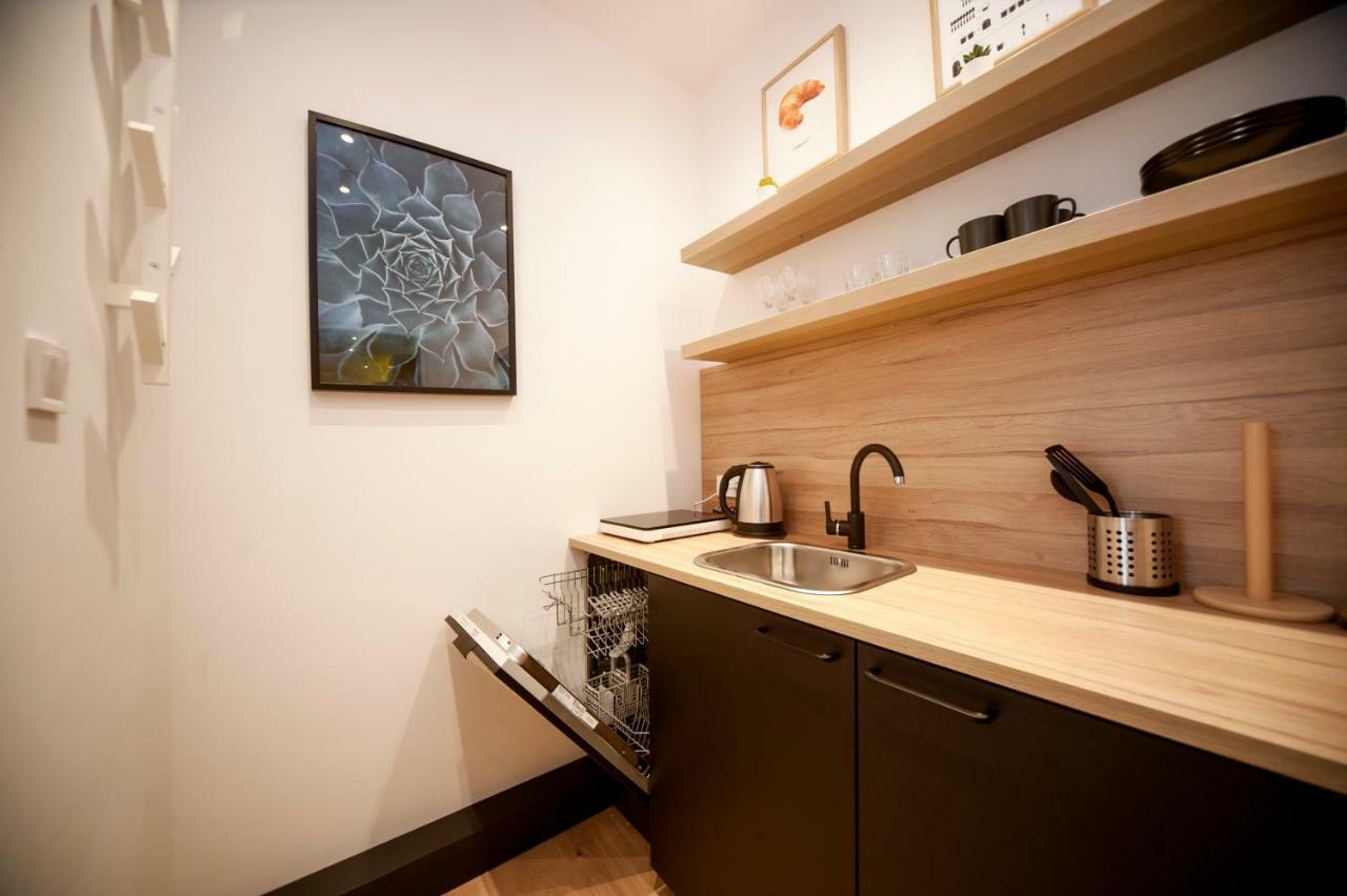 Very Berry - Glogowska 35A - Mtp Apartments - Self Check In 24H Poznań Dış mekan fotoğraf